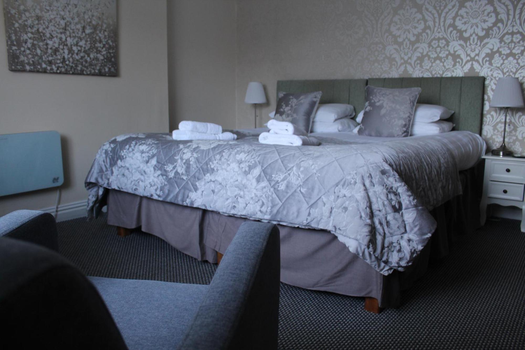 The Paddocks Hotel سيموند يات المظهر الخارجي الصورة