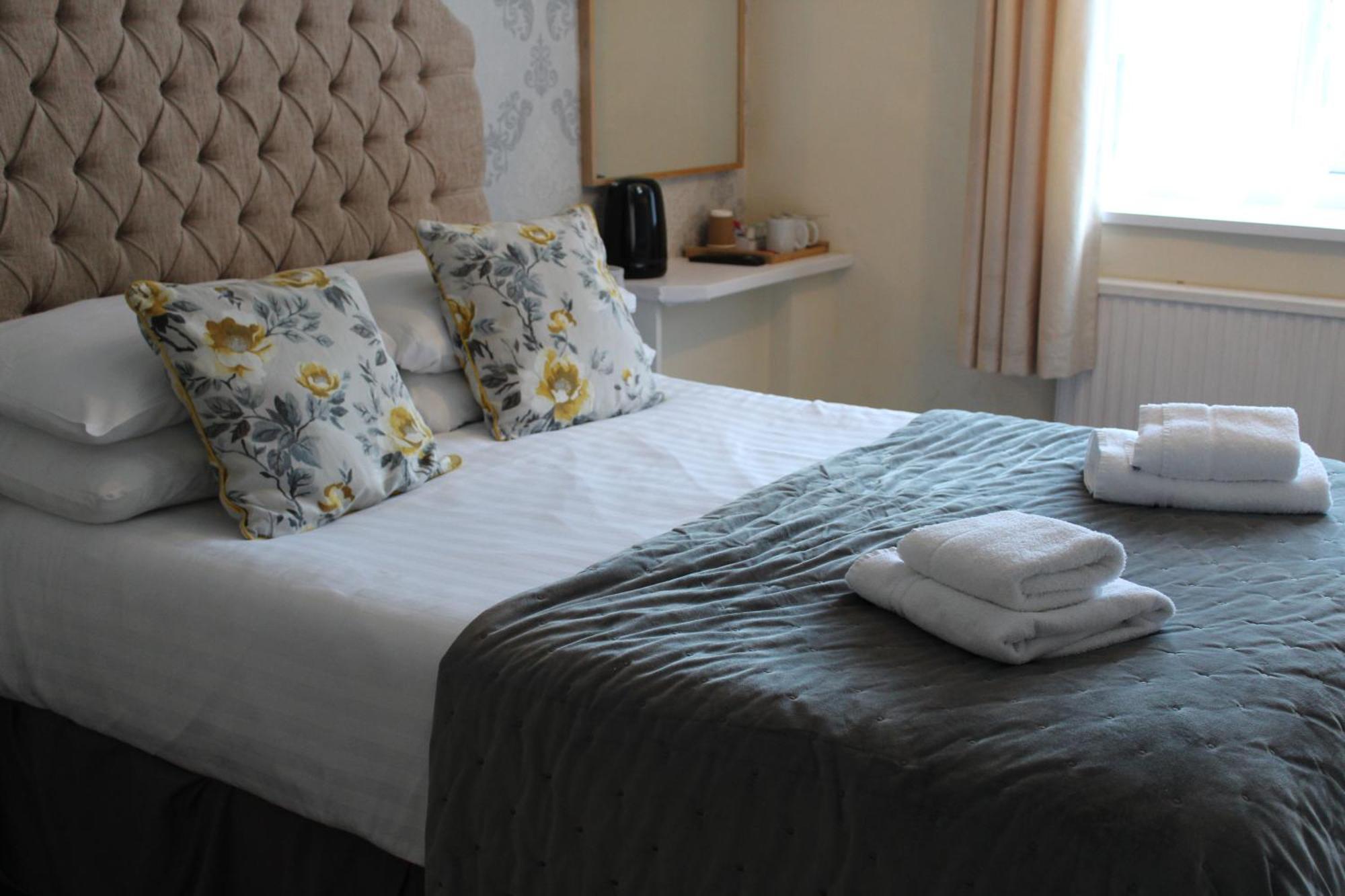 The Paddocks Hotel سيموند يات المظهر الخارجي الصورة