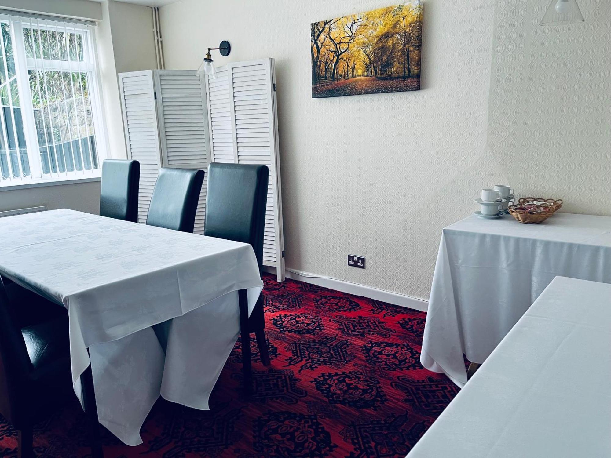 The Paddocks Hotel سيموند يات المظهر الخارجي الصورة