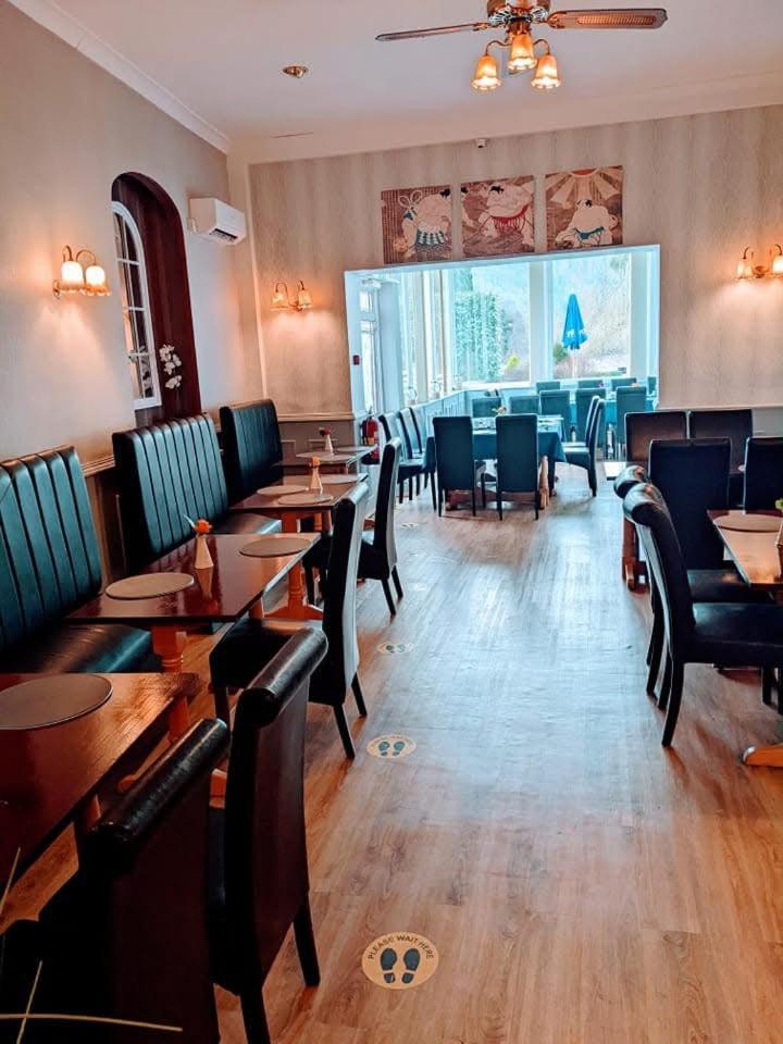 The Paddocks Hotel سيموند يات المظهر الخارجي الصورة